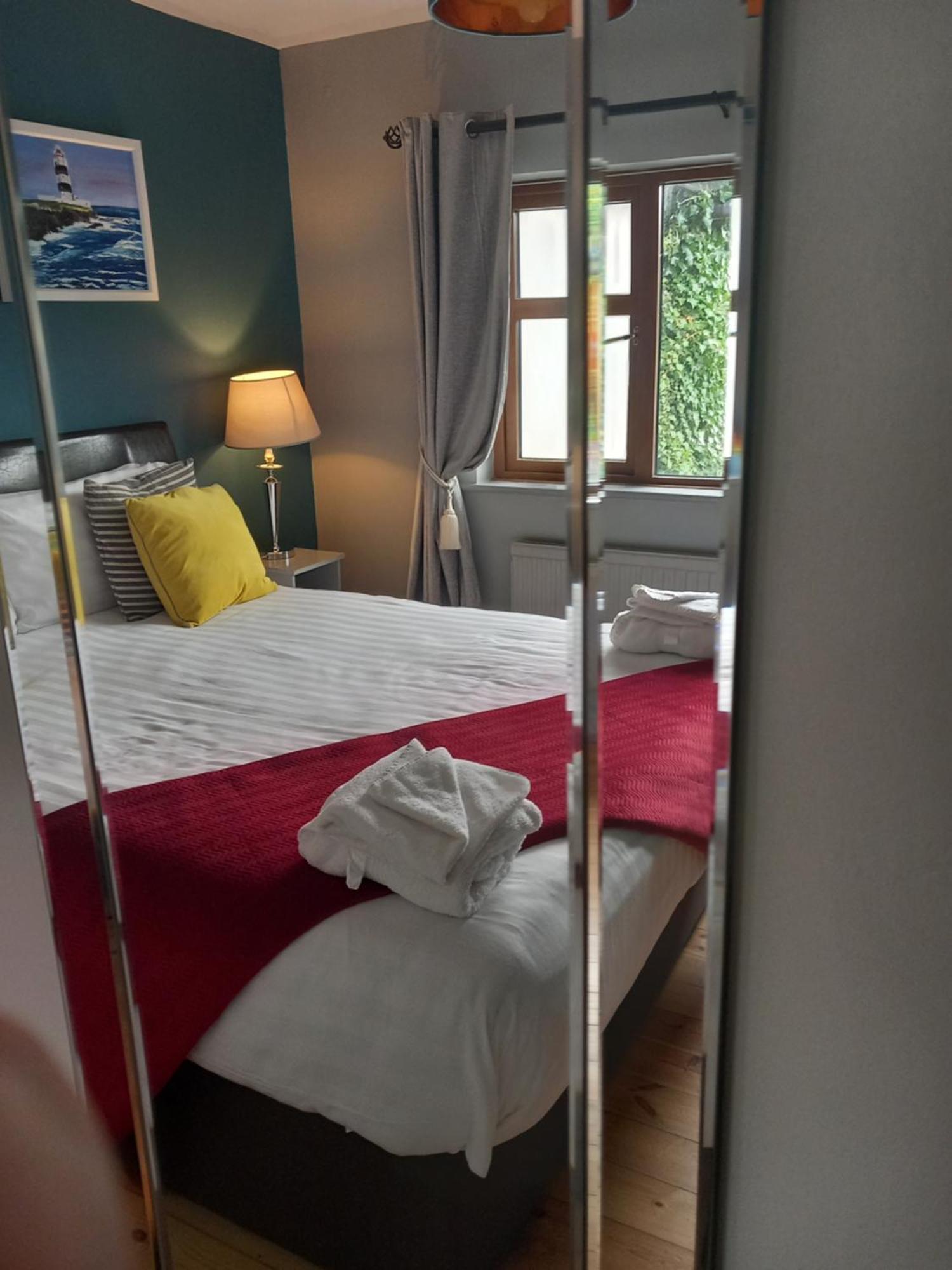 Baywatch Inn Dingle Dış mekan fotoğraf
